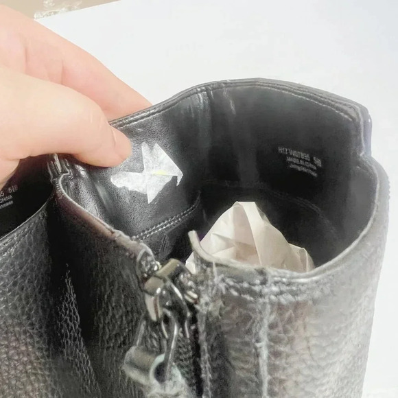 Cole Haan Pearlie Black Pebbled Leather Riding Boot With Buckle Women's Size 5.5 - Picture 10 of 11